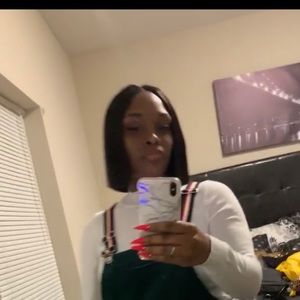 Meet your Posher, Taylor